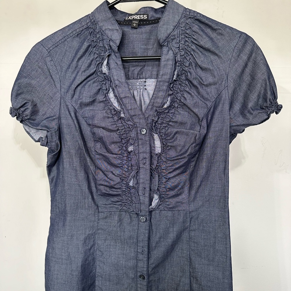Express Button up